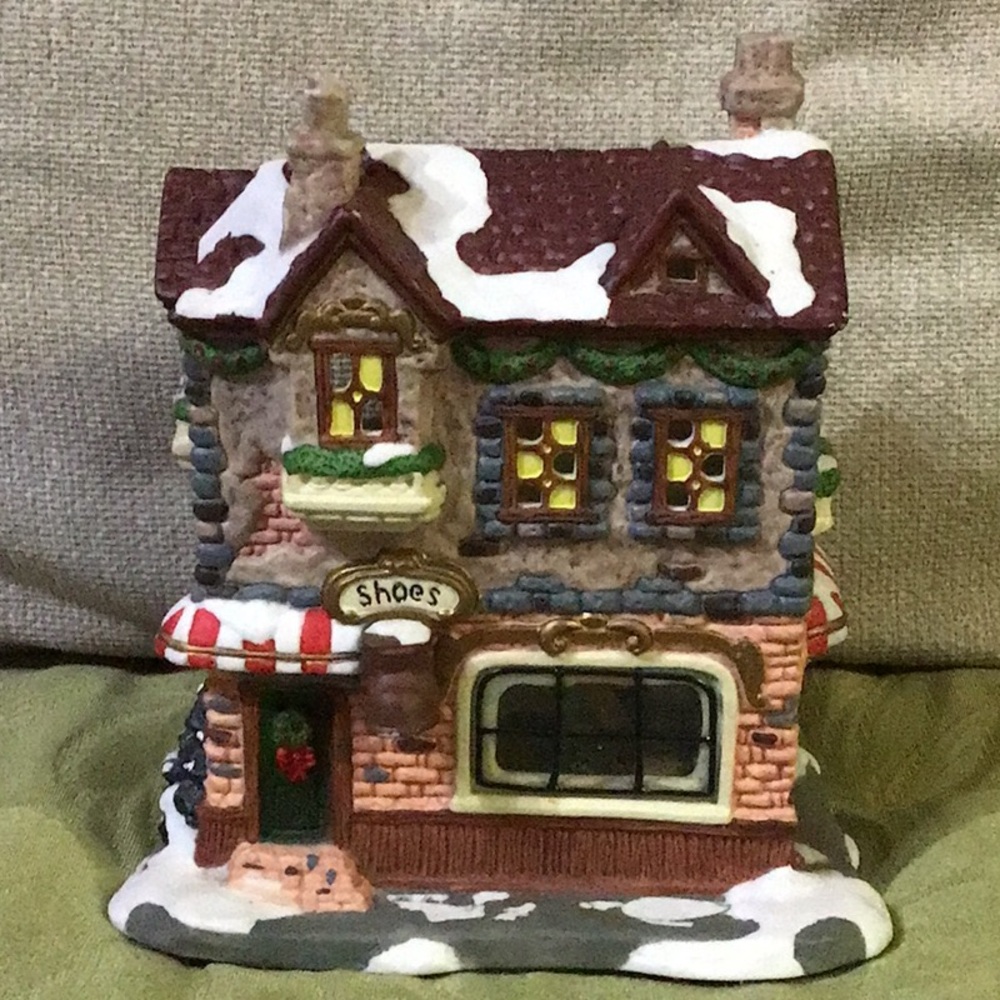 Christmas Decor - Picture 2 of 9